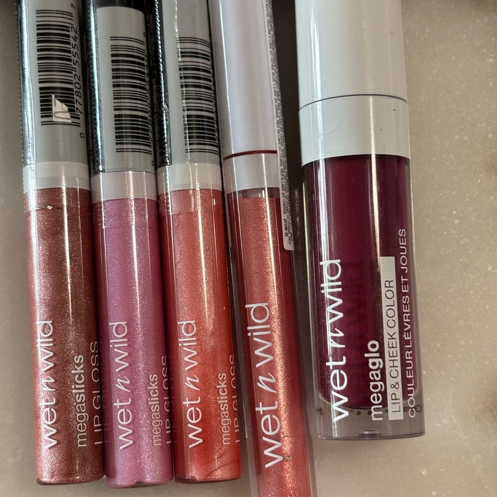 Wet n Wild MegaSlicks Lip Gloss Collection - Pink and Purple Hues